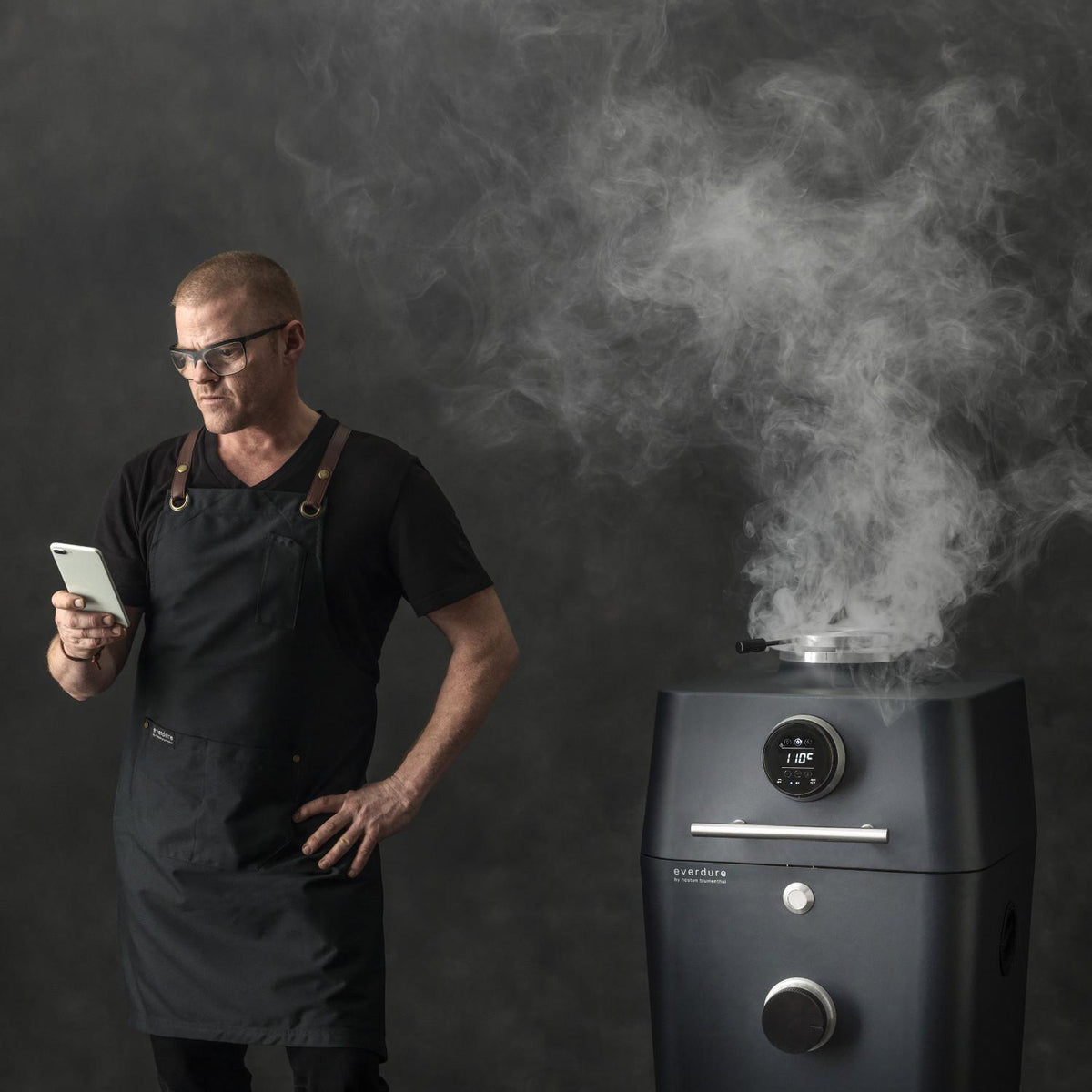 Everdure By Heston Blumenthal 4K 21-Inch Charcoal Grill & Smoker  - CE4KMUS